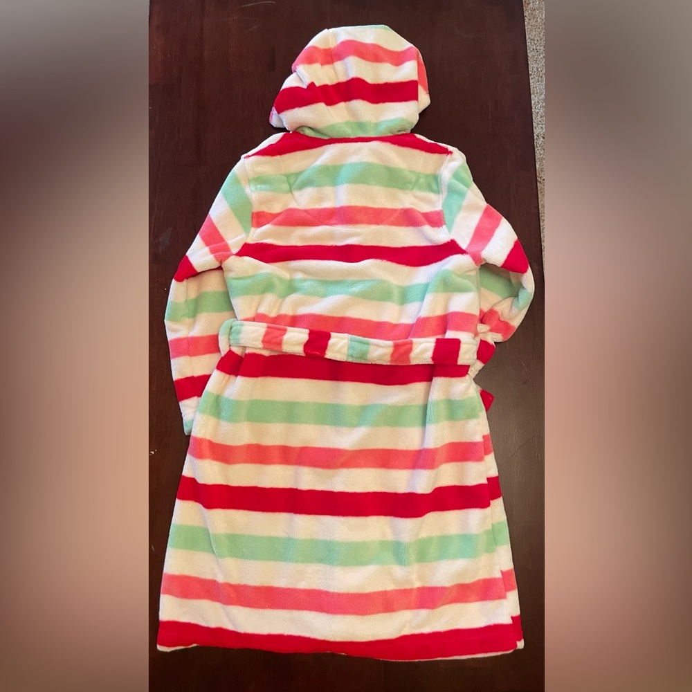 Tucker + Tate Robe - Picture 3 of 3